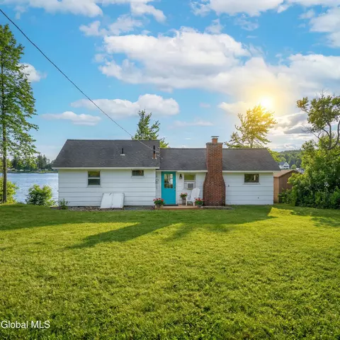594 S Shore Rd, Delanson, NY 12053