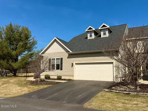 24 Claire Pass, Saratoga Springs, NY 12866