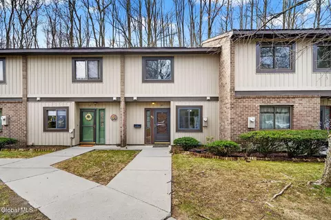 80 Crestwood Ter, Albany, NY 12203