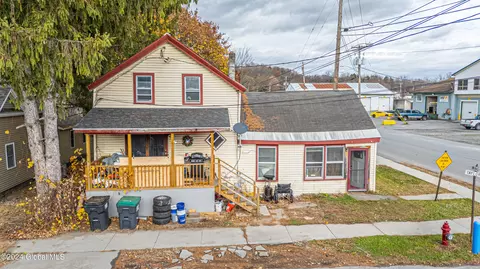 27-29 Taylor St, Fort Edward, NY 12828