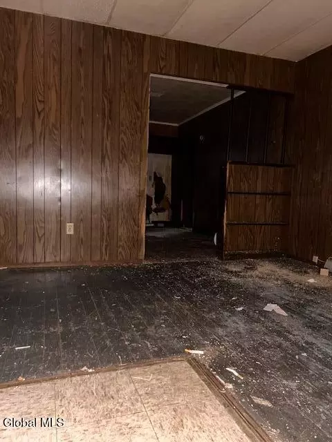 1002 Davis Ter, Schenectady, NY 12303 photo 6