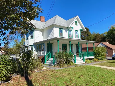 40 Voorheesville Ave, Voorheesville, NY 12186