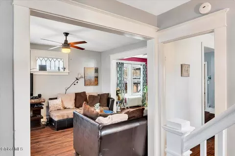 Entry Way - 1075 Keyes Ave, Schenectady, NY 12309 photo 2 of 3