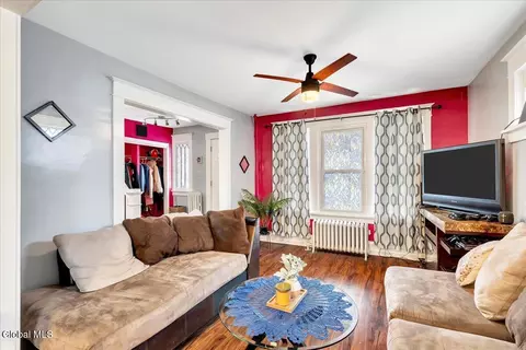 Living - 1075 Keyes Ave, Schenectady, NY 12309 photo 6 of 8