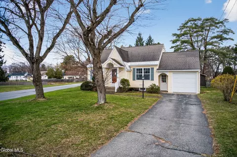 1161 Jerry Ave, Schenectady, NY 12303