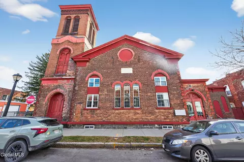 33-35 Third St, Waterford, NY 12188