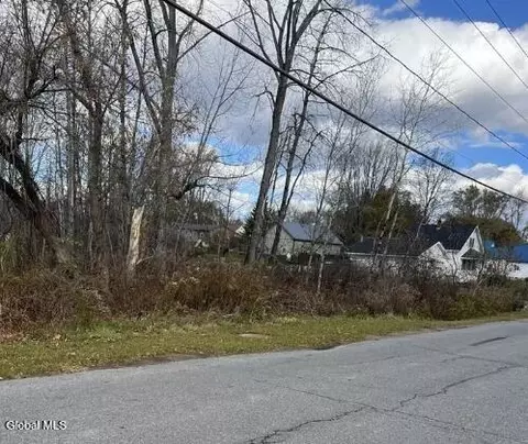 L2 Second Avenue, Mayfield, NY 12117