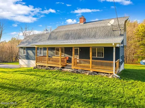 260 Kniskern Rd, Middleburgh, NY 12122