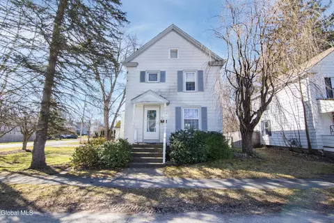 14 Grove Ave, Hudson Falls, NY 12839