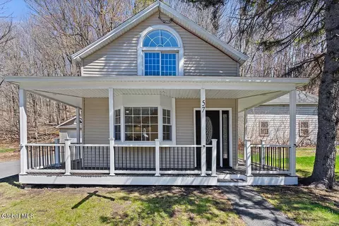 57 Church St, Nassau, NY 12123
