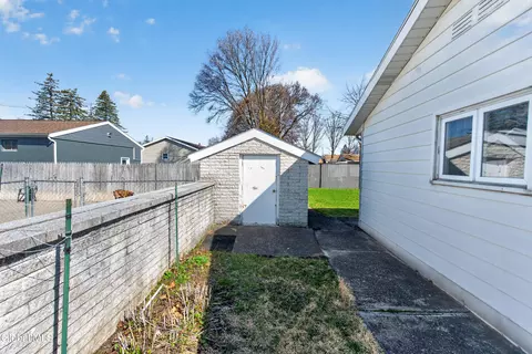 20 Willow St, Schenectady, NY 12306 photo 27