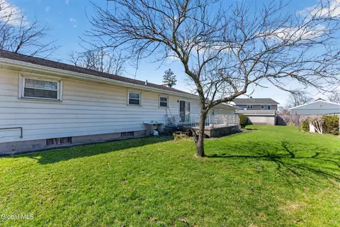 20 Willow St, Schenectady, NY 12306 photo 31