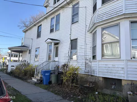 499 Delaware Ave, Albany, NY 12209