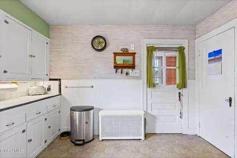 Kitchen - 222 Edward St, Schenectady, NY 12304 photo 2 of 4