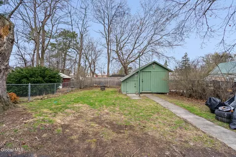Exterior - 222 Edward St, Schenectady, NY 12304 photo 4 of 4