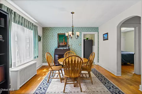 Dining - 222 Edward St, Schenectady, NY 12304 photo 3 of 4