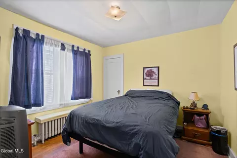 Bedroom - 222 Edward St, Schenectady, NY 12304 photo 2 of 5