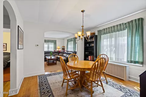 Dining - 222 Edward St, Schenectady, NY 12304 photo 1 of 4