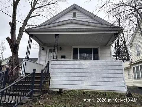 6 Fullerton St, Albany, NY 12209