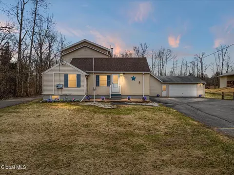 6126 Lowell Rd, Rome, NY 13440