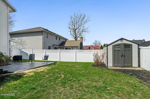Exterior - 1229 Coplon Ave, Schenectady, NY 12309 photo 4 of 4
