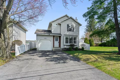 Exterior - 1229 Coplon Ave, Schenectady, NY 12309 photo 2 of 4
