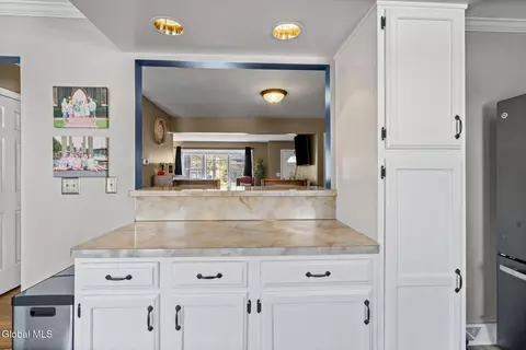 Kitchen - 1229 Coplon Ave, Schenectady, NY 12309 photo 2 of 2