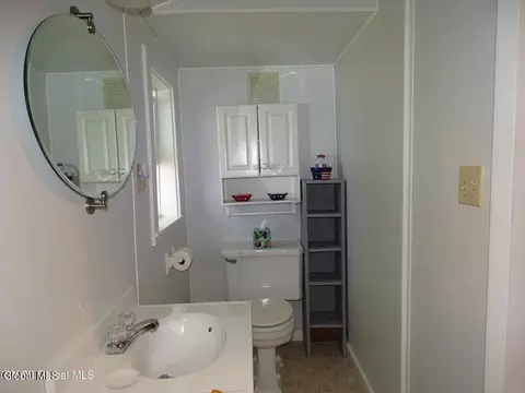 Bath - 2255 Oaks Rd, Argyle, NY 12809 photo 1 of 1