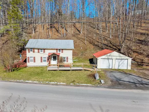 969 Gates Hill Rd, Middleburgh, NY 12122
