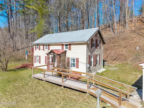 969 Gates Hill Rd, Middleburgh, NY 12122