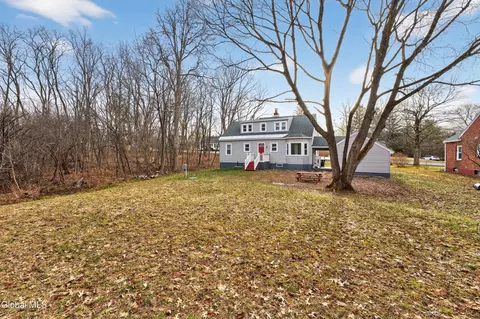 Exterior - 57 Spring Rd, Schenectady, NY 12302 photo 9 of 10
