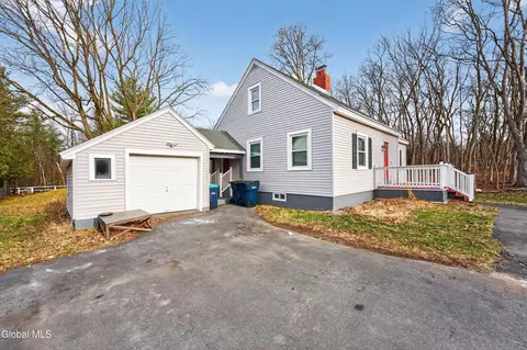 Exterior - 57 Spring Rd, Schenectady, NY 12302 photo 4 of 10