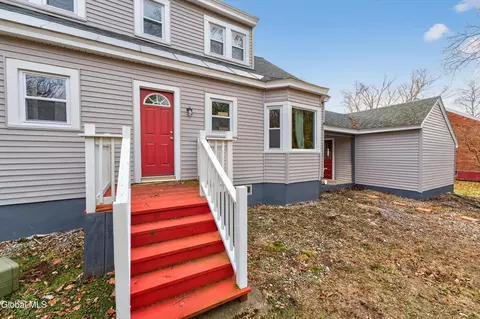 Exterior - 57 Spring Rd, Schenectady, NY 12302 photo 7 of 10