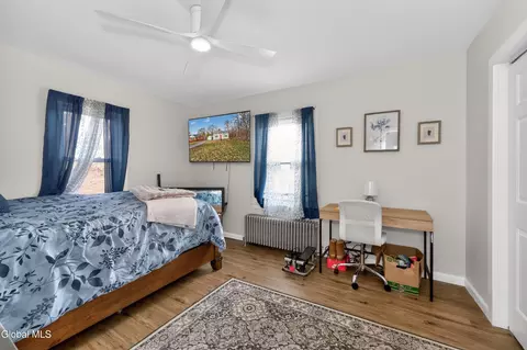 Bedroom - 57 Spring Rd, Schenectady, NY 12302 photo 1 of 7