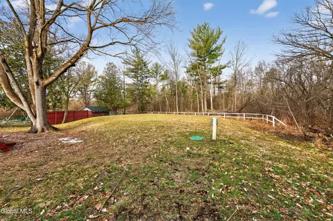 Exterior - 57 Spring Rd, Schenectady, NY 12302 photo 6 of 10