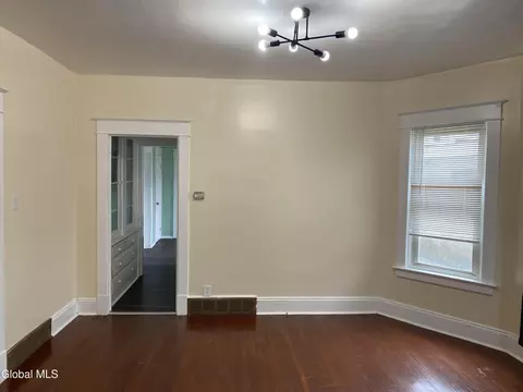Living - 972-974 Main Ave, Schenectady, NY 12303 photo 3 of 6