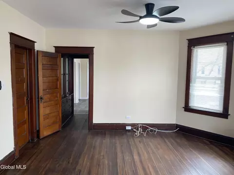 Living - 972-974 Main Ave, Schenectady, NY 12303 photo 6 of 6