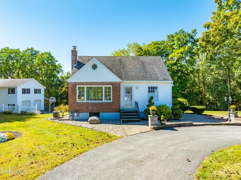 296 Watervliet Shaker Rd, Watervliet, NY 12189