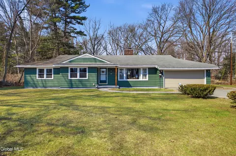 19 Park Ave, Fort Edward, NY 12828