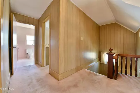 Entry Way - 2 E Decker St, Johnstown, NY 12095 photo 2 of 4