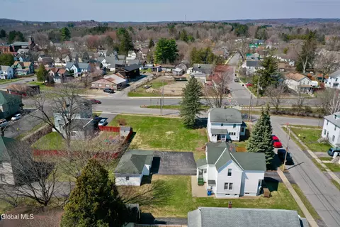 View/Area - 2 E Decker St, Johnstown, NY 12095 photo 9 of 15