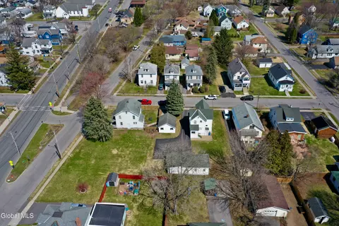 View/Area - 2 E Decker St, Johnstown, NY 12095 photo 7 of 15