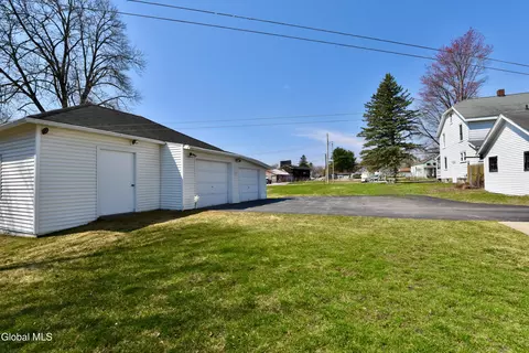 Exterior - 2 E Decker St, Johnstown, NY 12095 photo 6 of 8