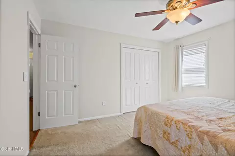 Bedroom - 61 Jefferson Rd, Glenmont, NY 12077 photo 2 of 7