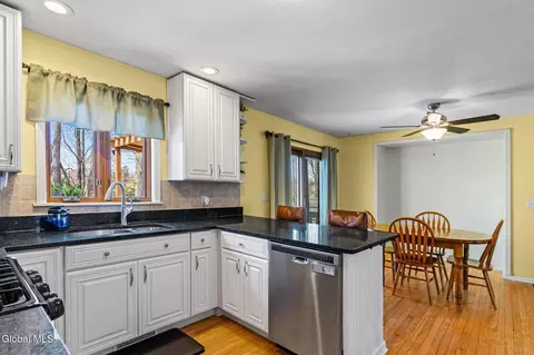 Kitchen - 61 Jefferson Rd, Glenmont, NY 12077 photo 4 of 4