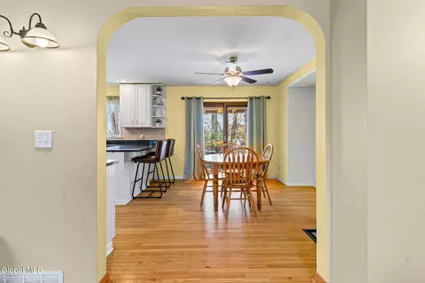 Dining - 61 Jefferson Rd, Glenmont, NY 12077 photo 2 of 4