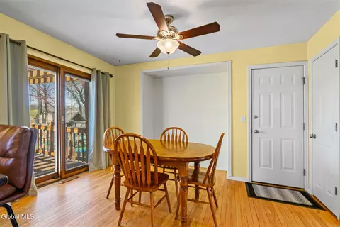 Dining - 61 Jefferson Rd, Glenmont, NY 12077 photo 3 of 4