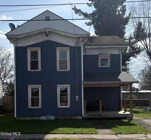 14 High St, Fort Plain, NY 13339