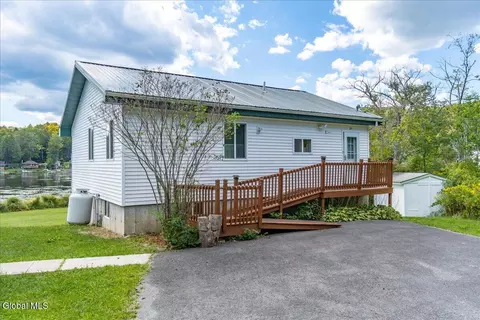 24 E Shore Dr, East Berne, NY 12059