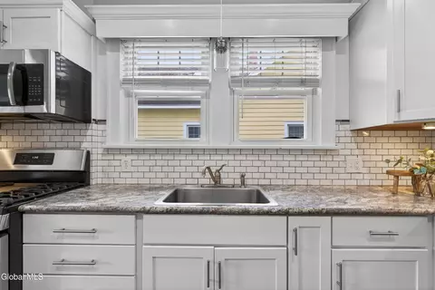 Kitchen - 58 Woodrow Ct, Troy, NY 12180 photo 3 of 3